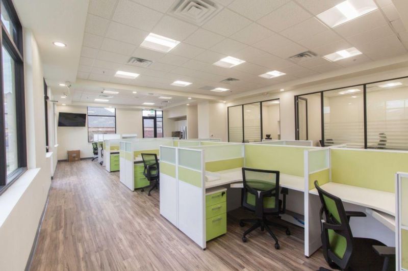 China Factory MFC Office Wooden Table Co-Working Call Center Workstation Cubicle Partition