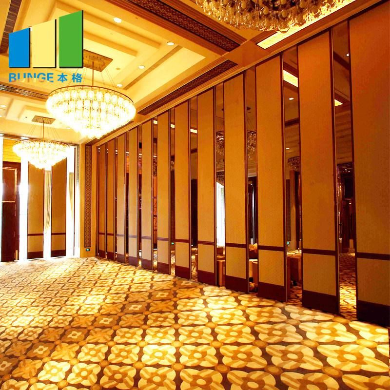 Acoustic High Banquet Hall Wooden Operable Hotel Partitions Room Divider