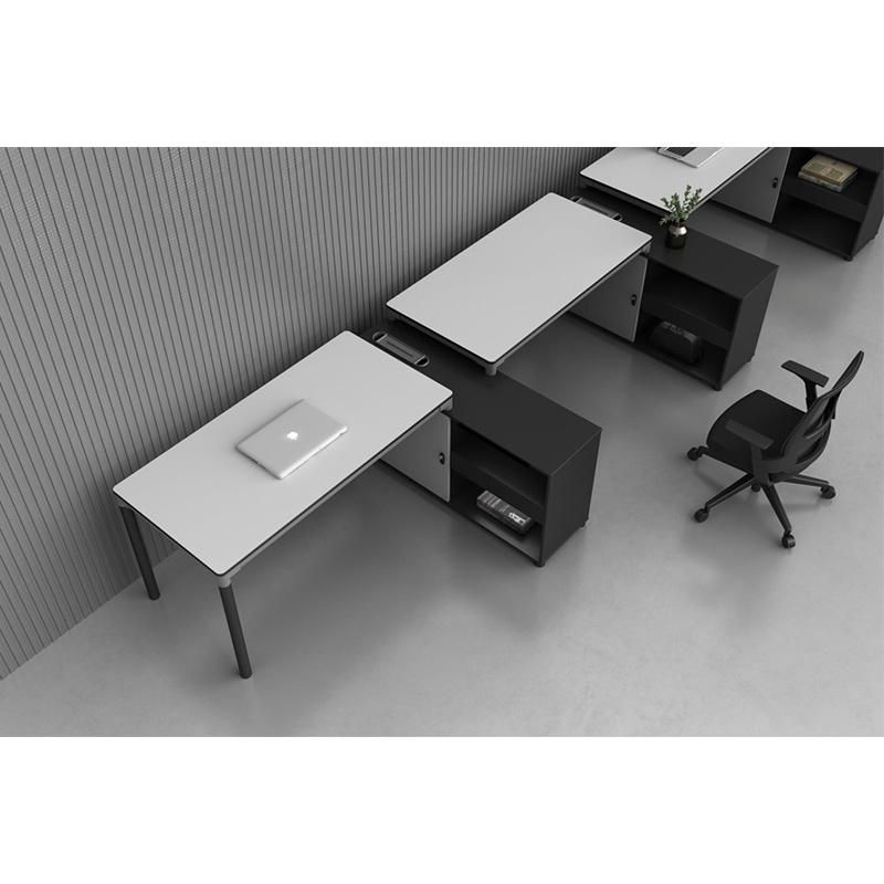 High Quality Modern Office Computer Desk Furniture Three Seats Workstations