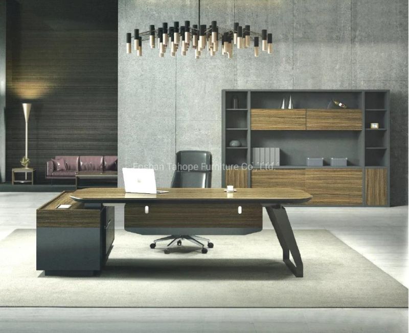 Elegent Office Wooden Furniture Conference Table