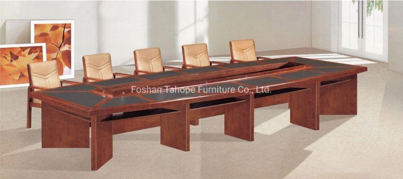 Customized Classic Style Wooden Conference Room Furniture Meeting Table