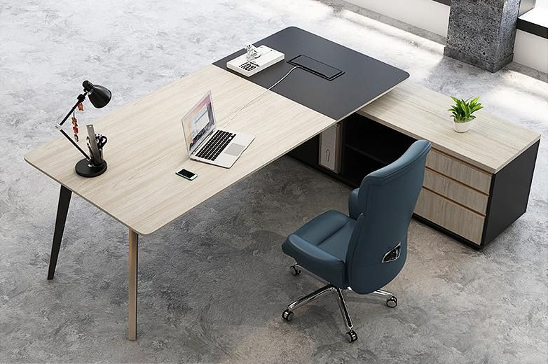 Modern Office Furniture Aluminum Leg Chairman Executive Table Wholesale