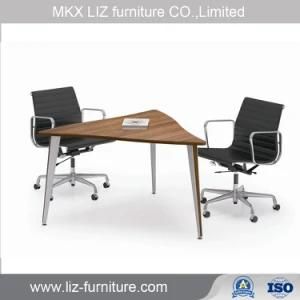 Triangle Shape Small Meeting Coffee Table (CF75)