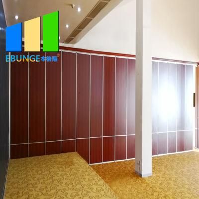 Hanging Movable Exhibition Hall Wood Folding Doors Soundproof Acoustic Partition