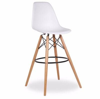 Nordic Style Home Furniture Dining Chair with Wooden Leg