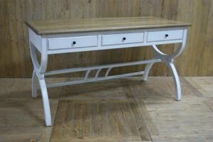 Functional and Exquisite Desk Antique Furniture