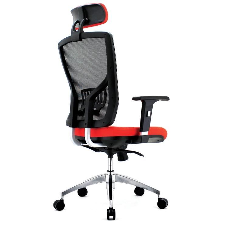 Made in China Wheels Base Ergonomic Designed Swivel Office Chair