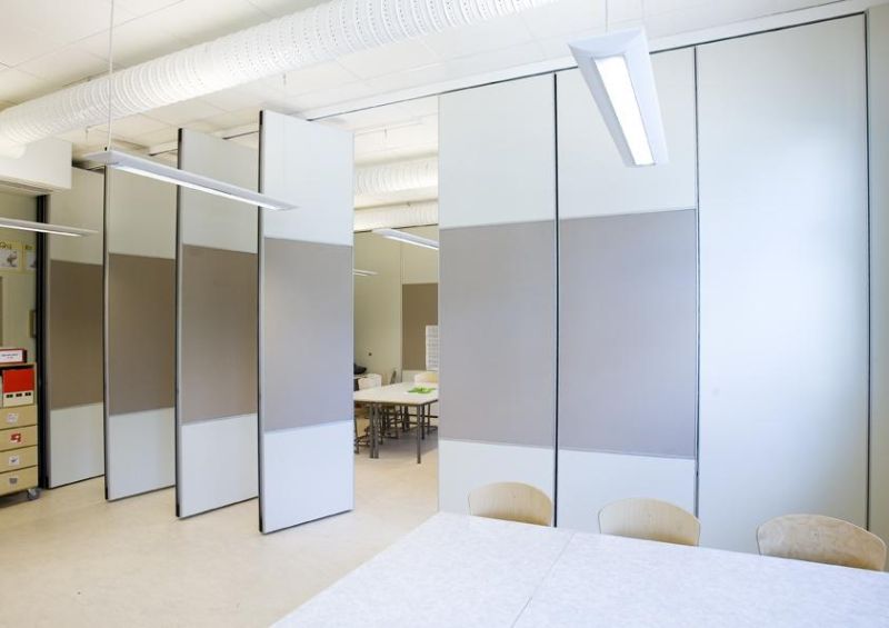 Electrically Operated Movable Sliding Wall with Single Point Suspension Pivot Partition Door