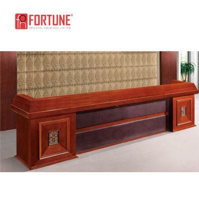 Luxury Wood Veneer Reception Table in Guangzhou