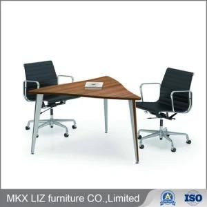 Triangle Shape Small Meeting Coffee Table for Office Room (CF75)