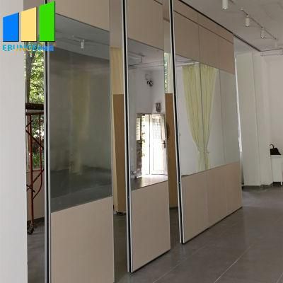 Flexible Mirror Movable Partition Walls Folding Sliding Partition for Art Gallery