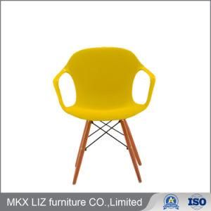 Comfortable Living Room Furniture Plastic Dining Chairs with Armrest (078B)