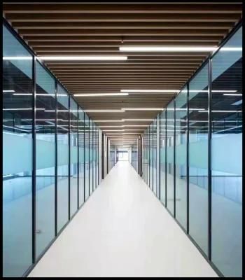 Customized Aluminium Double Single Frame Sound Proof Wall Glass Office Partition with Magnetic Blinds and Hinged Door