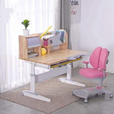 Correct Sitting Posture and Eye Protection Children&prime; S Study Table