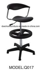Hot Sale Plastic Chair Office Chair with Wheels Q017