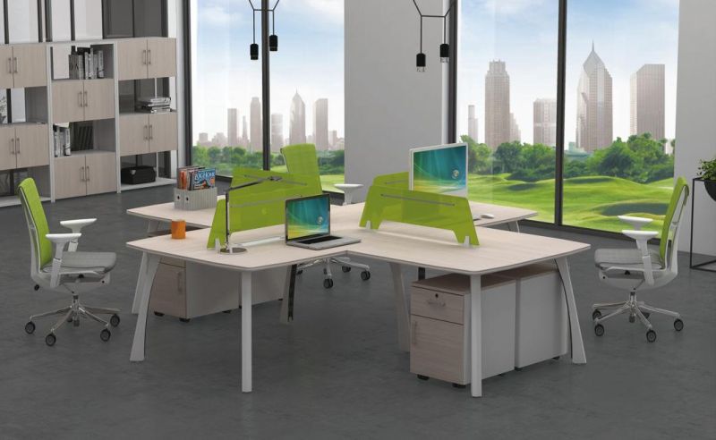 Elegant Light Oak Color Office Partition 4 Seats Staff Work Station