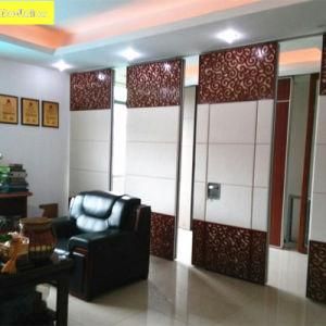 Operable Room Dividers for Office Meeting Room