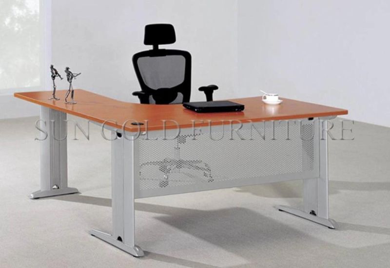 Cheap Price Popular Steel Leg Office Table with File Rack Office Furniture (SZ-OD138)