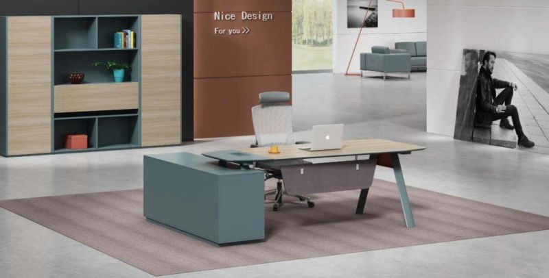 China Manufacturer Wholesale Boss, CEO, Manager Office Furniture L Shape Executive Table