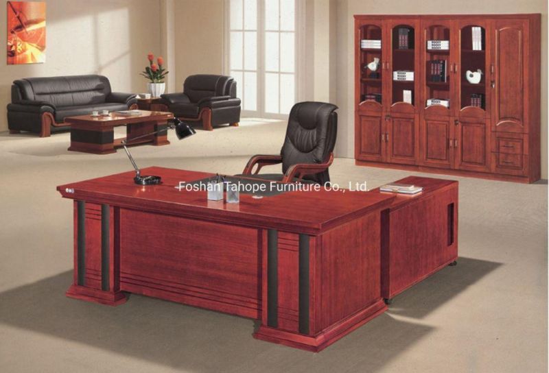 MDF Traditional Office Furniture Computer in Brown and Manager Table