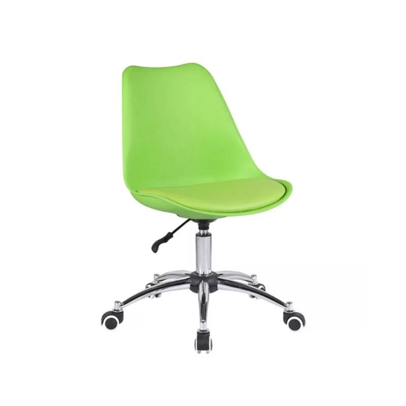 Leisure Fashionable Office Chair Low Back Plastic Frame with Soft Cushion