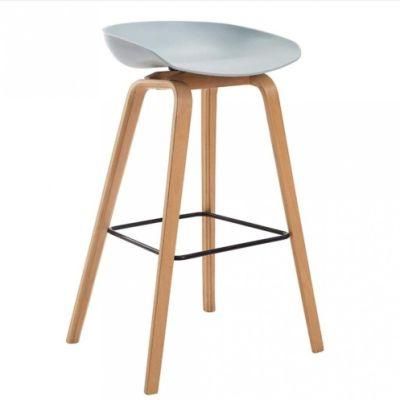 Wholesale Furntiure White Plastic Dining Banquet Hall Event Party Tiffany Resin Chiavari Chair