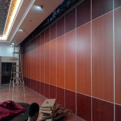 Soundproof Folding Door Partition Wooden Operable Partition Walls for Restaurant