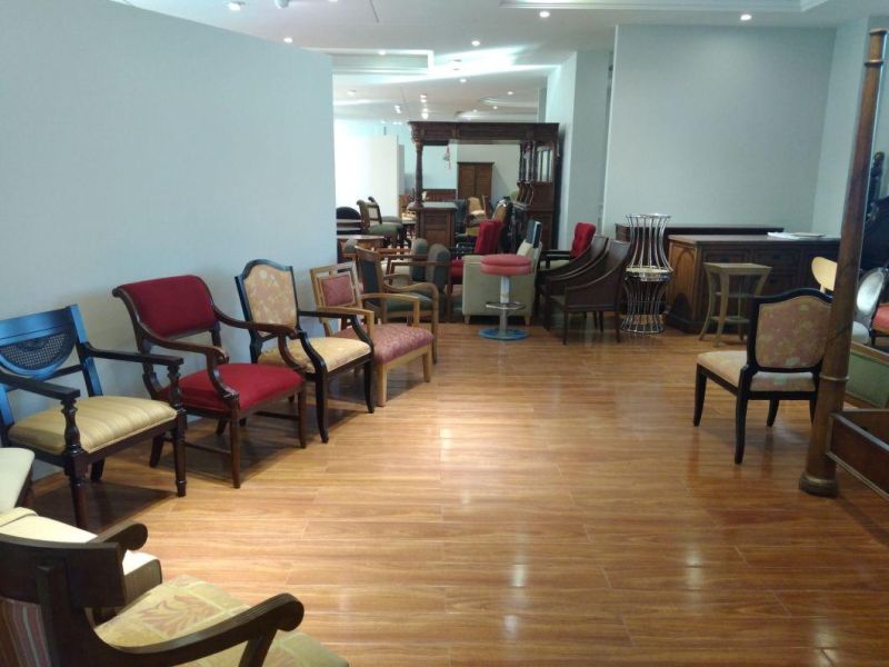 Wood Chairs Used for Hotels and Homes
