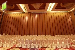 Super High Soundproof MDF Fabric Covering Aluminium Partition