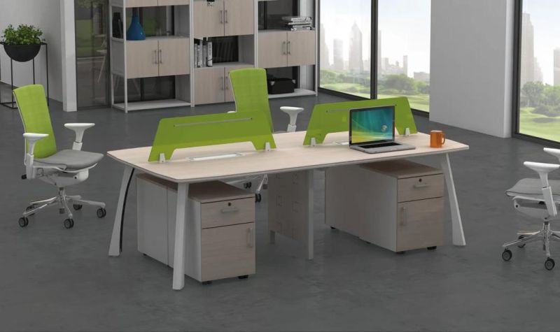 Modern Fresh Office Wooden Partition 4 Seats Staff Workstation