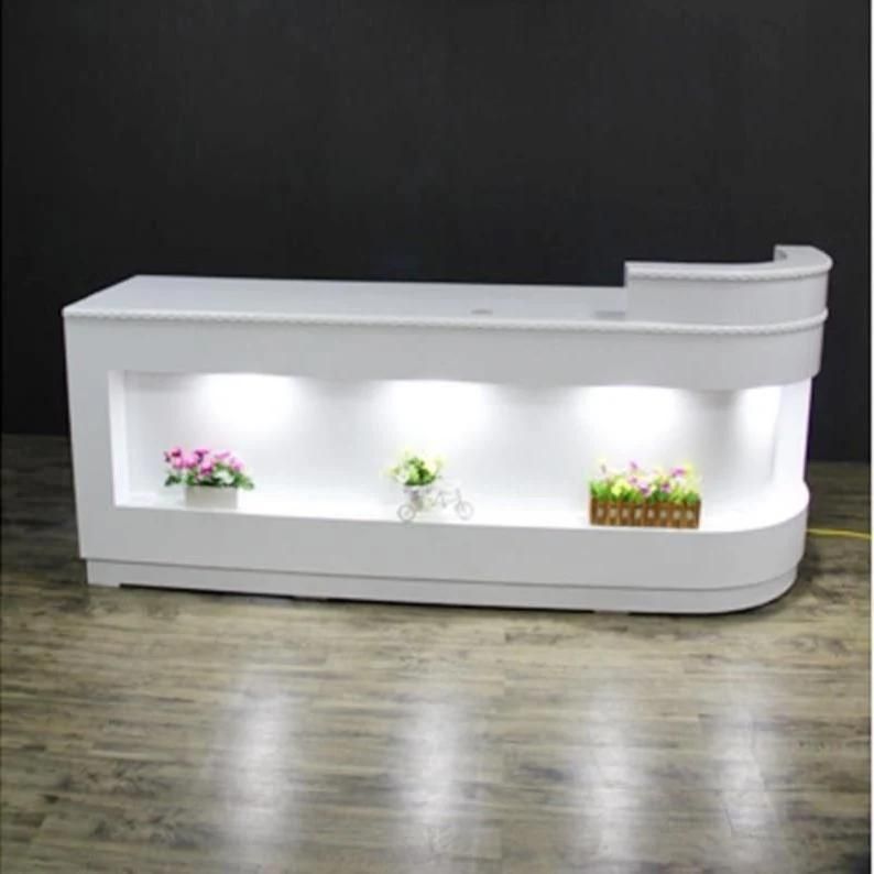 Hl-877 2021 Top Quality Mix Color Salon Reception Table Consult Table for Sale Cashier Desk Check-out Counter Checkstand
