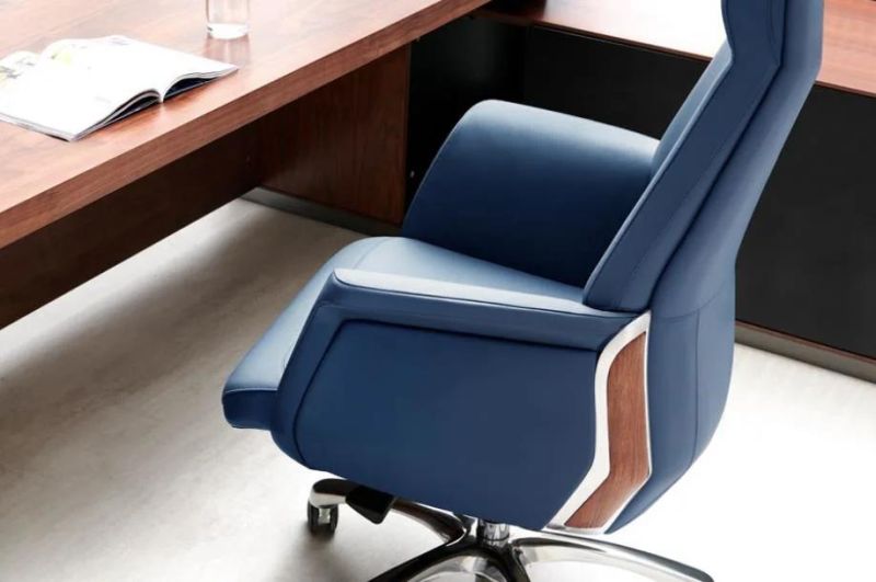 Top Class Chinese Office furniture Thick Leather Molded Foam Executive Swivel Manager Chair