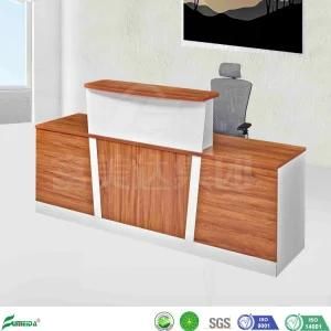 Restaurant Using Reception Desk Modern