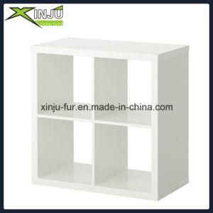 Simple White Wooden 4 Cases Cube