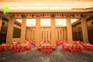 Aluminum High Quality Soundproof Movable Partition Walls for Multi-Function Hall
