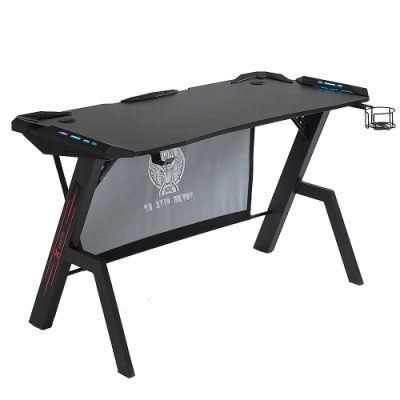 Hot Selling Modern fashion Gaming Desk Computer Gaming Table with Factory Price