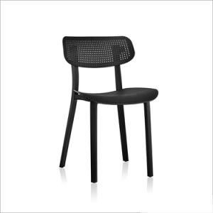 Cheap Price New Design Indoor-Outdoor Plastic Garden Chair (096)
