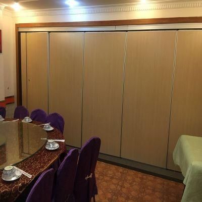 Office Acoustical Room Dividers Operable Wood Sliding Folding Partitions for Conference Hall