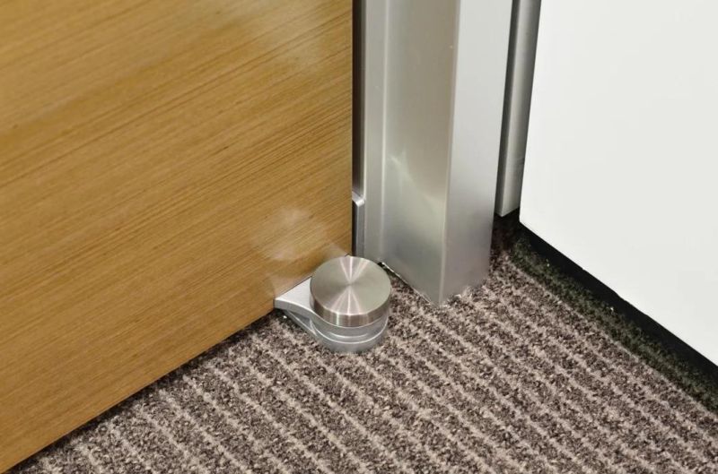 Low Price MDF Office Partition Wall with Magnetic Blinds and Hinged Door