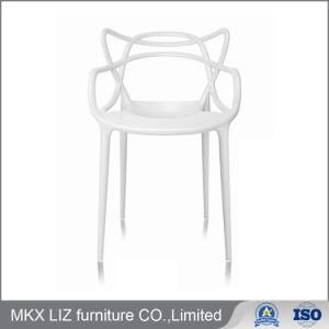 Cheap Price Stackable Plastic Starck Master Chairs (057)